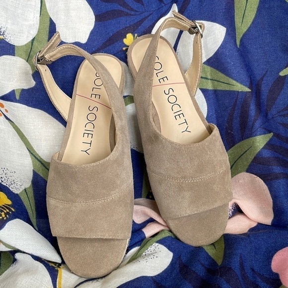 Brand New Sole Society Genuine Suede Leather Taupe Neutral Slingback Sandals - Picture 3 of 14